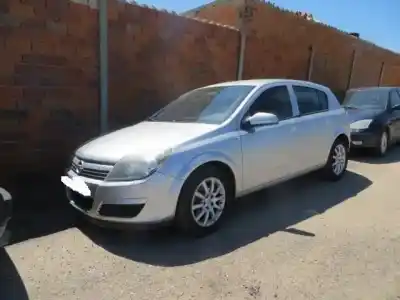 Scrapping Vehicle OPEL ASTRA H (A04) 1.7 CDTI (L48) of the year 2004 powered Z 17 DTH