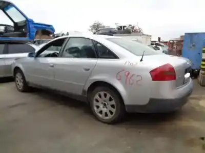 Scrapping Vehicle audi a6 avant (4b5) 2.5 tdi of the year 2002 powered d-akn