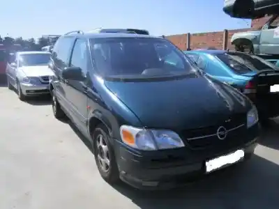 Veicolo di demolizione OPEL SINTRA (APV) 2.2 I 16V (OUN16, Y94) dell'anno 1998 alimentato X 22 XE