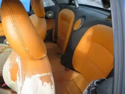 Veículo de Sucata peugeot 206 cc (2d) 1.6 16v (2dnfuf, 2dnfur) do ano 2001 alimentado g-nfu