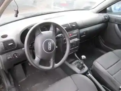 Veículo de Sucata audi a3 1.9 tdi -asz do ano 2001 alimentado d-asz