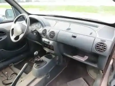 Scrapping Vehicle renault kangoo (f/kc0) 1.9 diesel of the year 2001 powered d/f8q p6 Scrapping Vehicle renault kangoo (f/kc0) 1.9 diesel of the year 2001 powered d/f8q p6