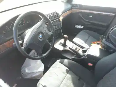 Sloopvoertuig bmw 5 (e39) 530 d van het jaar 1998 aangedreven m57 d30 (306d1)