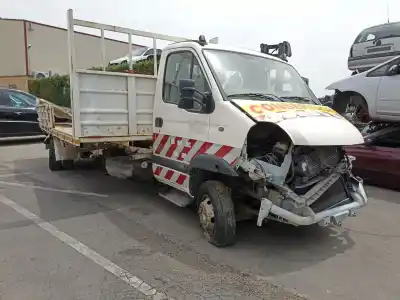 Veículo de Sucata RENAULT MASCOTT 3.0 Diesel do ano 2006 alimentado ZD3 A604 (156CV