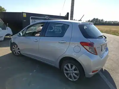 Veículo de Sucata toyota yaris (_p13_) 1.0 (ksp130_) do ano 2012 alimentado 1kr-fe