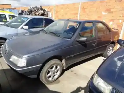 Véhicule à la ferraille PEUGEOT 405 1.9 D de l'année 1993 alimenté D/D9B