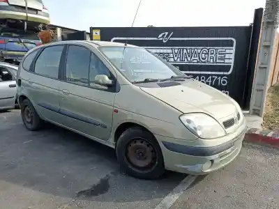 Veículo de Sucata renault scénic i monospace (ja0/1_, fa0_) 1.9 dti (ja1u) do ano 2001 alimentado f9q q7