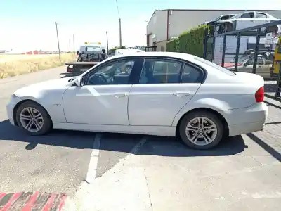 Veicolo di demolizione bmw serie 3 berlina (e90) 320d dell'anno 2008 alimentato n47d20a