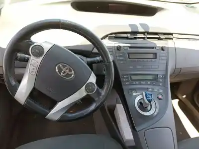 Veículo de Sucata toyota prius zvw30 prius advance do ano 2011 alimentado 2zrfxe