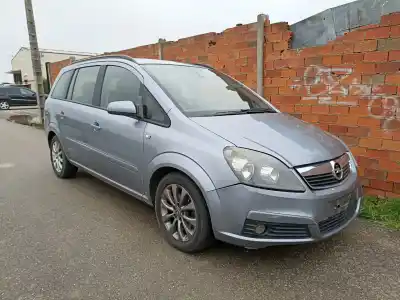 Vehículo de desguace OPEL ZAFIRA B 1.9 CDTI del año 2006 con motor Z19DT