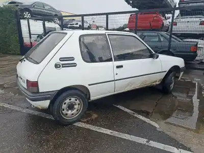 Здавання транспортного засобу peugeot 205 furgón 1.8 d року 1994 потужний d-a9a