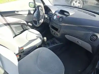 Sloopvoertuig citroen c3 1.4 hdi cool van het jaar 2003 aangedreven d-8hx