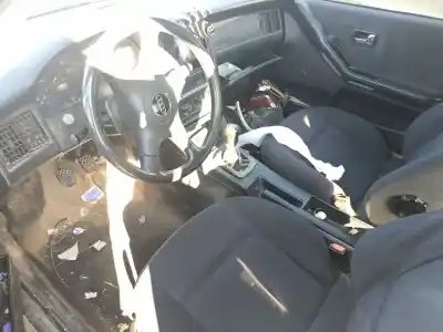 Veículo de Sucata audi 80 b4 sedán (8c2) 1.9 td do ano 1992 alimentado aaz