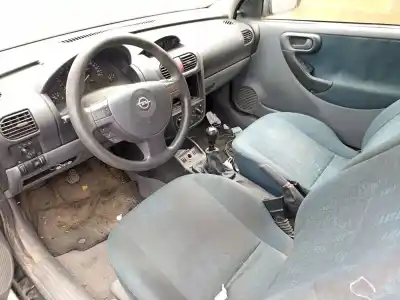 Veículo de Sucata opel corsa c comfort do ano 2001 alimentado g-z12xe