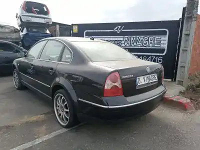Scrapping Vehicle volkswagen passat variant (3b6) 2.3 vr5 4motion of the year 2007 powered azx