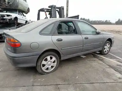 Veículo de Sucata renault laguna (b56) 1.9 dci diesel cat do ano 2000 alimentado f9qb7