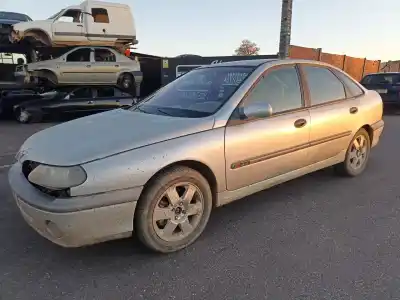 Veicolo di demolizione RENAULT LAGUNA (B56) 1.9 dCi Diesel CAT dell'anno 2001 alimentato D/F9Q B7