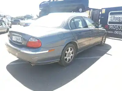 Scrapping Vehicle jaguar s-type 3.0 v6 24v cat of the year 2000 powered fc