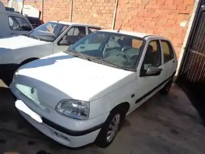 Утилизация автомобиля RENAULT CLIO I (B/C57_, 5/357_) 1.2 (5/357Y, 5/357K) года 1997 питание D7F 730