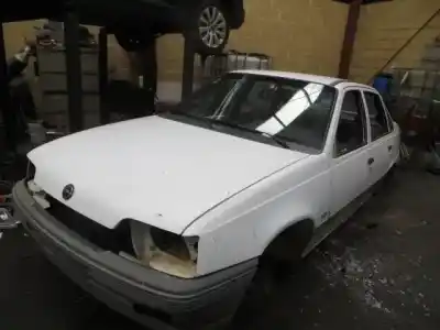 Sloopvoertuig OPEL KADETT 1.4 G van het jaar 1991 aangedreven G-1.4NV