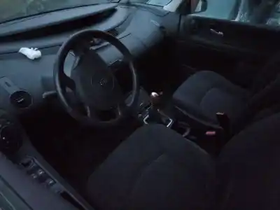 Здавання транспортного засобу renault espace iv (jk0/1_) 2.0 dci (jk02, jk03) року 2007 потужний m9r 740,m9r 750,m9r 760,m9r 761,m9r 762,m9r 763