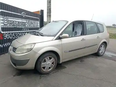 Здавання транспортного засобу RENAULT GRAND SCÉNIC II (JM0/1_) 2.0 року 2006 потужний F4R 770,F4R 771