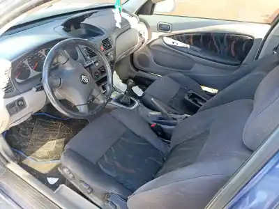 Veículo de Sucata nissan almera ii hatchback (n16) 2.2 di do ano 2002 alimentado yd22ddt