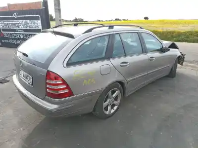 Scrapping Vehicle mercedes-benz clase c t-model (s203) c 220 cdi (203.208) of the year 2005 powered om 646.963
