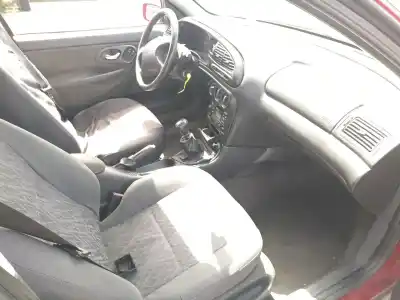 Sloopvoertuig ford mondeo ii (bap) 1.8 td van het jaar 2000 aangedreven rfn