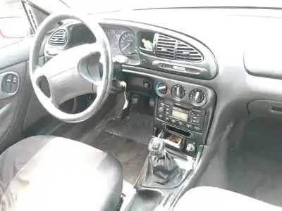 Sloopvoertuig ford mondeo ii (bap) 1.8 td van het jaar 2000 aangedreven rfn