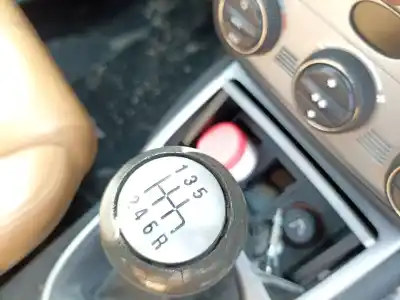 Veículo de Sucata alfa romeo gt (937_) 1.9 jtd (937cxn1b) do ano 2004 alimentado 937 a5.000