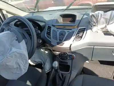 Veicolo di demolizione ford                                               fiesta vi (cb1, ccn)                                                                                                                                                                                                                                       1.4 tdci dell'anno 2011 alimentato f6jd,kvja