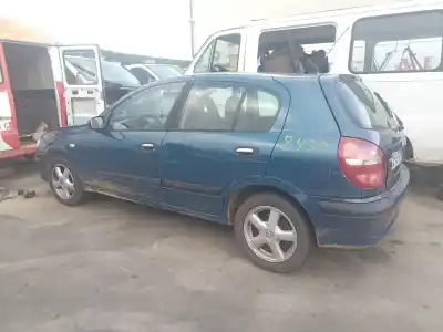 Veículo de Sucata nissan almera ii hatchback (n16) 2.2 di do ano 2000 alimentado yd22ddt