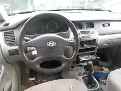 Vehicul casat hyundai trajet (fo) 2.0 crdi al anului 2006 alimentat d4ea