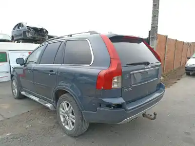 Véhicule à la ferraille volvo                                              xc90 i (275)                                                                                                                                                                                                                                               d5 awd                                                                                                                                                                                                                                                     de l'année 2006 alimenté d 5244 t4