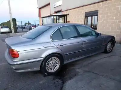 Scrapping Vehicle bmw 5 (e39) 528 i of the year 1999 powered m52 b28 (286s1),m52 b28 (286s2)