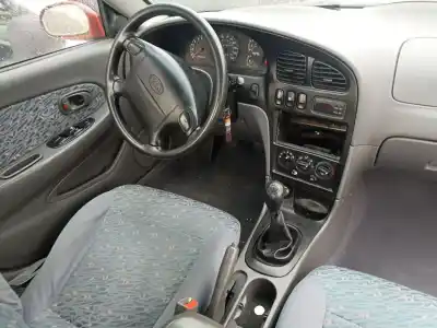 Veículo de Sucata kia sephia sephia sedan (fa) 1.5 i 89cv do ano 2001 alimentado bfd