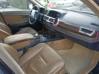 Veículo de Sucata bmw 7 (e65, e66, e67) 745 i, li do ano 2001 alimentado n62 b44 a