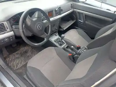 Здавання транспортного засобу opel                                               vectra c (z02)                                                                                                                                                                                                                                             1.9 cdti (f69) року 2004 потужний z 19 dt