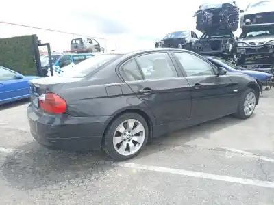 Sloopvoertuig bmw 3 (e90) 320 i van het jaar 2006 aangedreven n46 b20 b,n46 b20 bd,n46 b20 c,n46 b20 cb