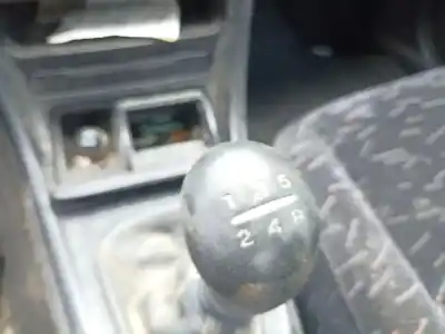 Veículo de Sucata hyundai coupe i (rd) 2.0 16v do ano 1999 alimentado g4df,g4gf