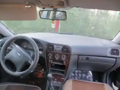 Veículo de Sucata volvo s40 1.9 g do ano 1998 alimentado b4204s