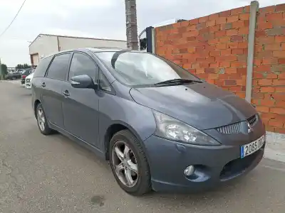 Sloopvoertuig MITSUBISHI GRANDIS (NA_W)  van het jaar 2005 aangedreven BSY