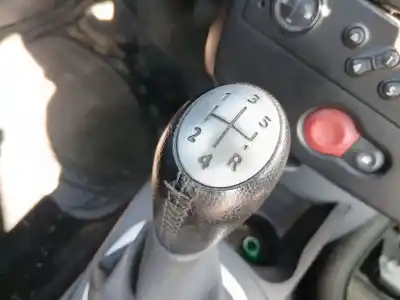 Veicolo di demolizione renault clio iii (br0/1, cr0/1) 1.5 dci (br17, cr17) dell'anno 2006 alimentato k9k 766 Veicolo di demolizione renault clio iii (br0/1, cr0/1) 1.5 dci (br17, cr17) dell'anno 2006 alimentato k9k 766