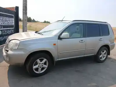 Veículo de Sucata NISSAN X-TRAIL I (T30)  do ano 2002 alimentado YD22DDTi,YD22ETI