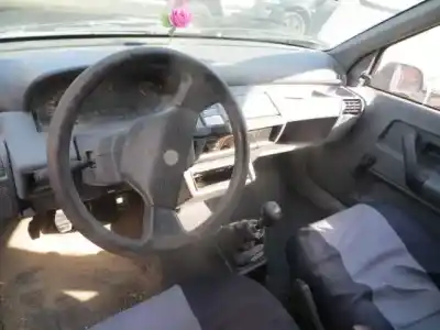 Veículo de Sucata renault clio ii (bb_, cb_) 1.2 lpg do ano 1992 alimentado g-e5f