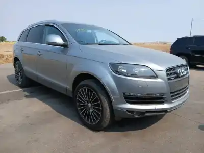 Veicolo di demolizione audi q7 (4lb) 3.0 tdi quattro dell'anno 2006 alimentato bug