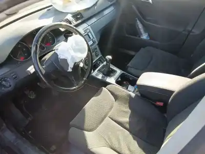 Sloopvoertuig volkswagen passat b6 variant (3c5) 2.0 tdi van het jaar 2006 aangedreven bmr,cbbb