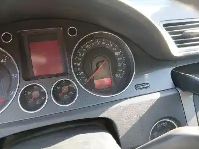 Sloopvoertuig volkswagen passat b6 variant (3c5) 2.0 tdi van het jaar 2006 aangedreven bmr,cbbb