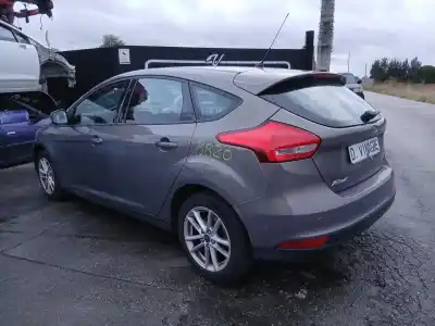 Veículo de Sucata ford focus iii 1.0 ecoboost do ano 2015 alimentado m1da,m1dc,m1dd